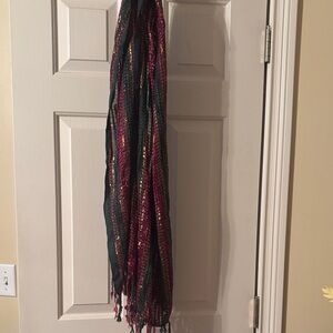 Elegant Multicolor Woven scarf/wrap